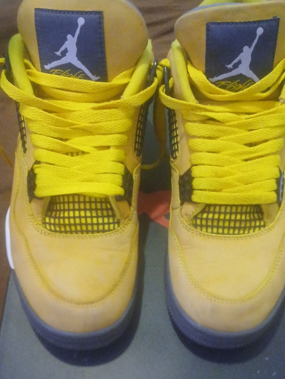 Mens Air Jordan 4 Retro "Lightning" Basketball Shoes
